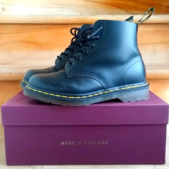 Dr. Martens Shoes - 🇬🇧 Made in England Black Quilon Dr. Martens (unisex)